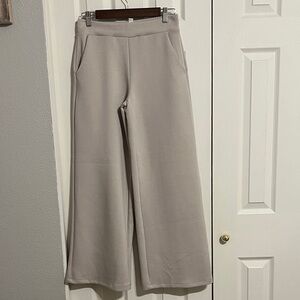 Relaxed Wide-Leg Pull-On Pants in Light Taupe
